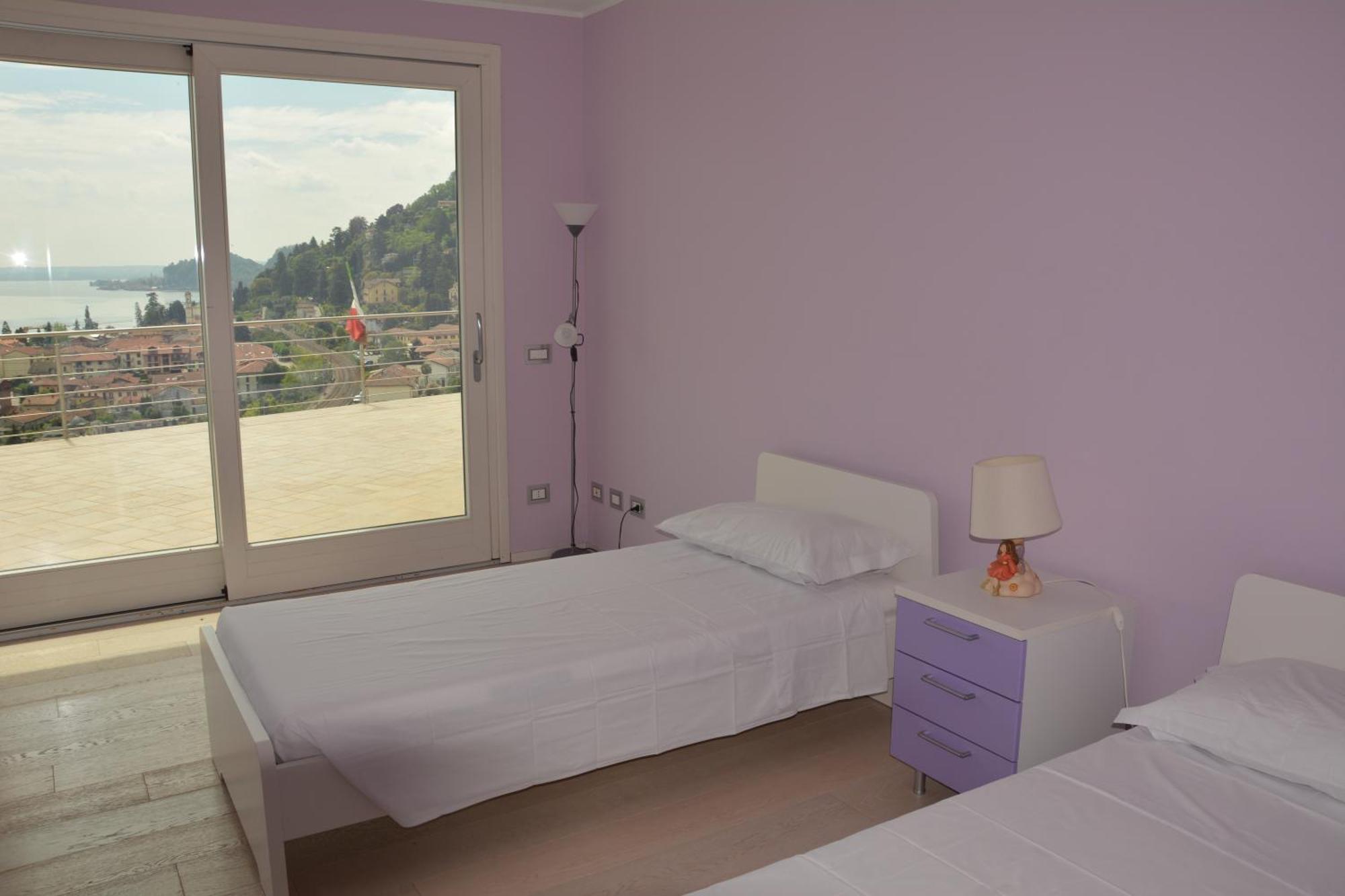 Il Girasole Apartment Meina Ruang foto